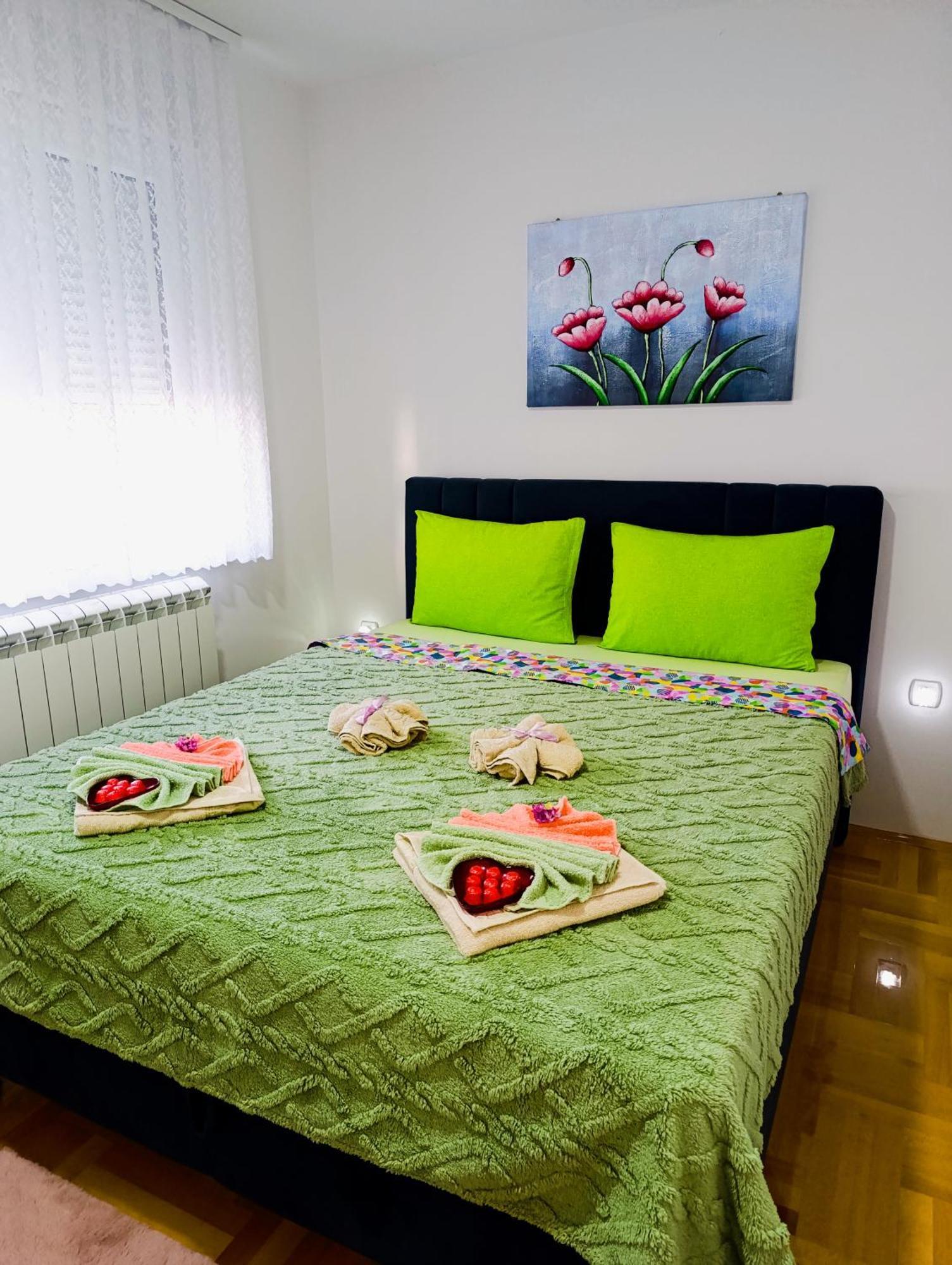 Apartman Lara Πίροτ Εξωτερικό φωτογραφία