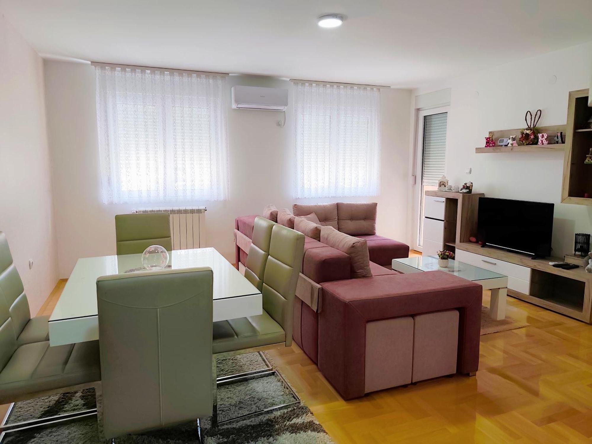 Apartman Lara Πίροτ Εξωτερικό φωτογραφία